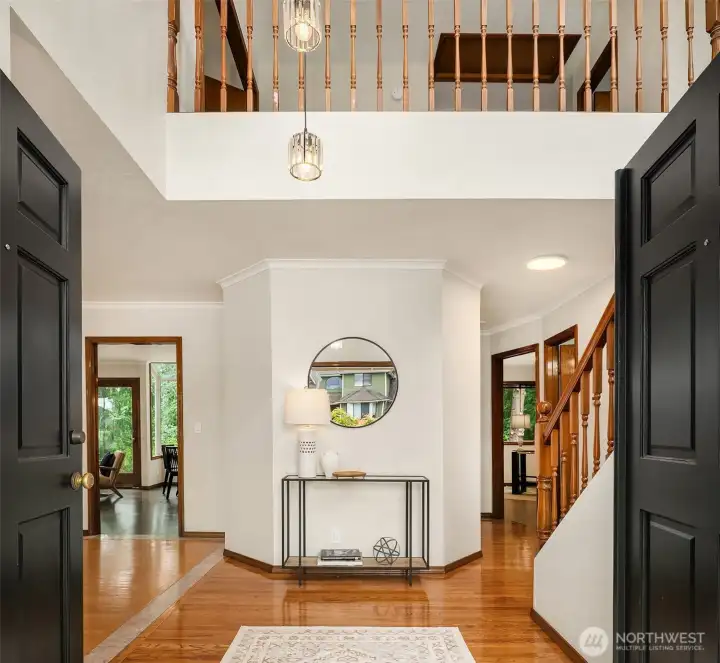 Grand Foyer with Double Doors - Gleeming Hardwood Floors