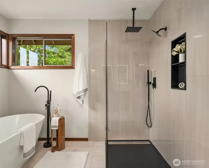 Renovated Primary Bathroom w Walk-in Shower and Soaking Tub