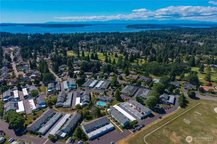 Low-maintenance living, exceptional amenities, & an unbeatable location- must see!