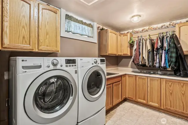 Laundry room off the Bonus Room