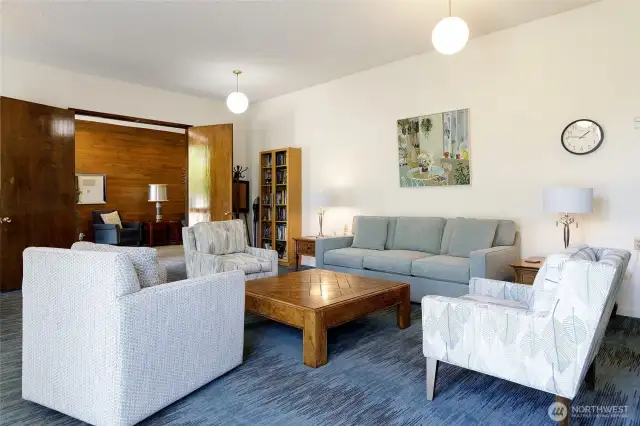 Large clubhouse with kitchen for larger parties.