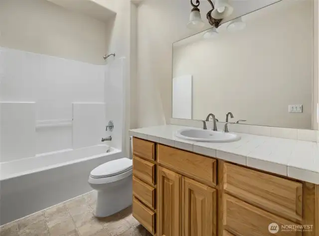 Full guest bathroom