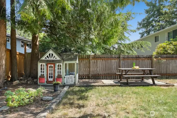 Playhouse and picnic bench convey, if desired.