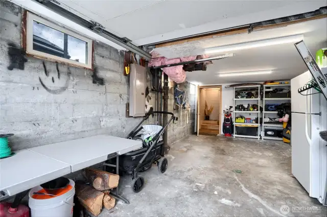 Garage with shop space- located in basement