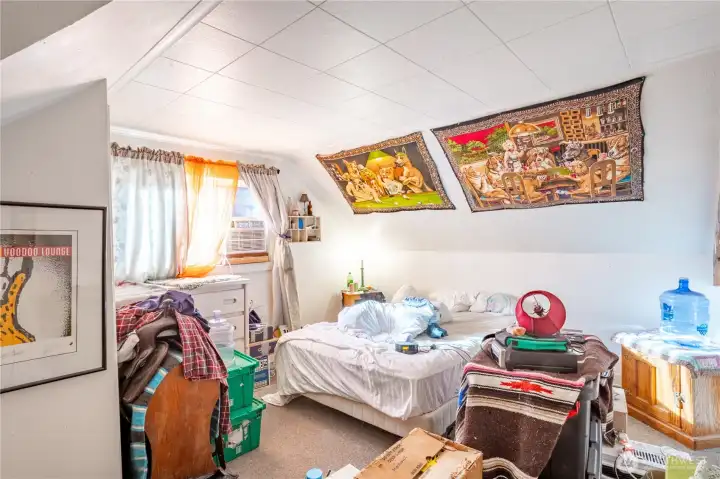 Upstairs Bedroom-2