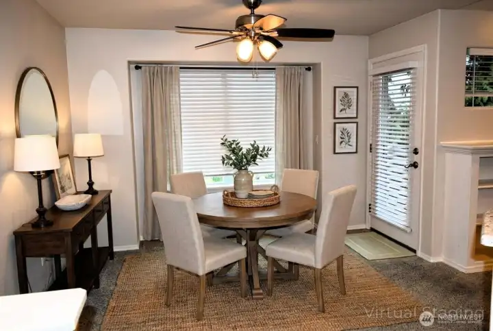 Very cozy dining room