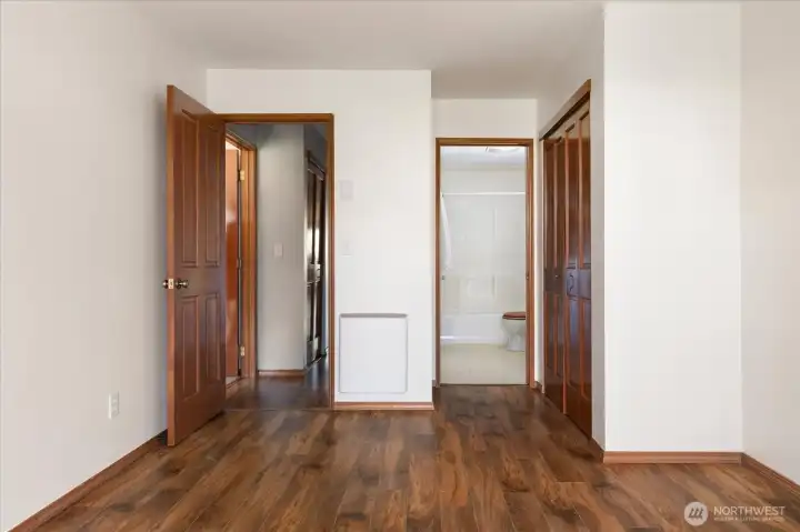 Access from 2nd bedroom, via pocket door, to 2nd bath for ensuite living