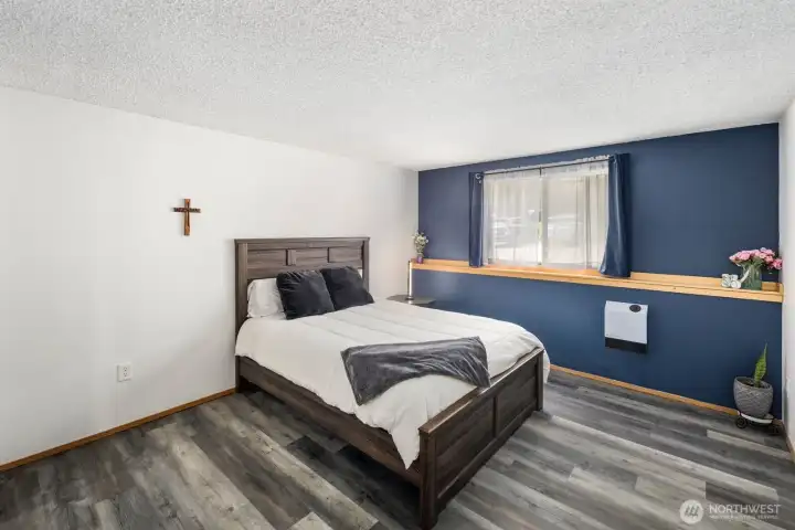 Primary suite
