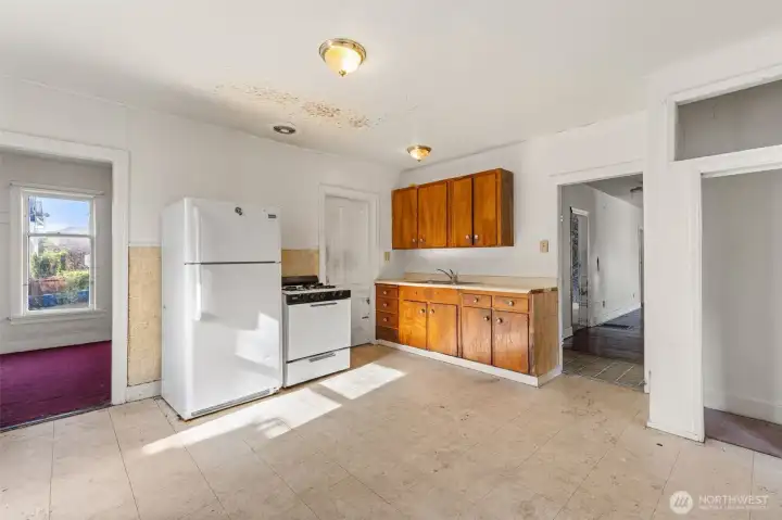 Upper level unit 1
