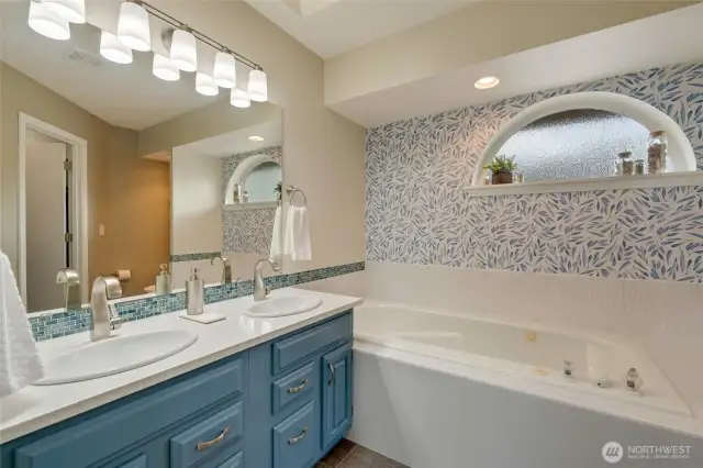 Separate walk-in shower (not pictured).