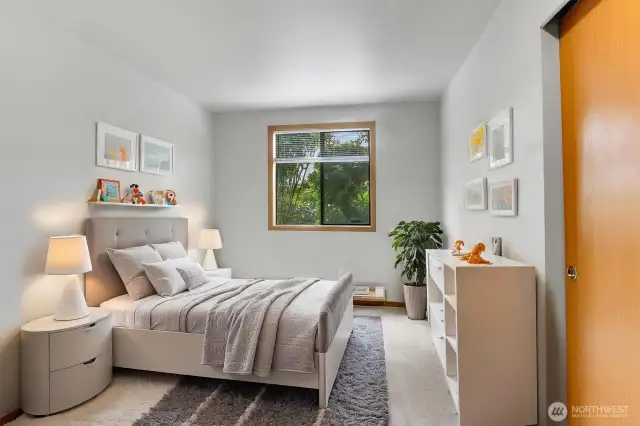 Perfect secondary room! Virtually staged