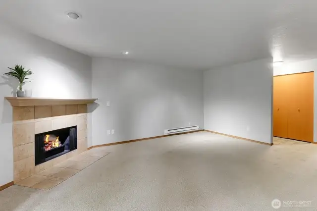 Living room with out virtual staging