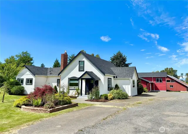 Welcome home to 5 beautiful acres w/home, apartment, RV hookup & event barn!