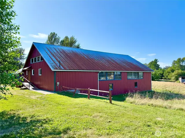 The barn