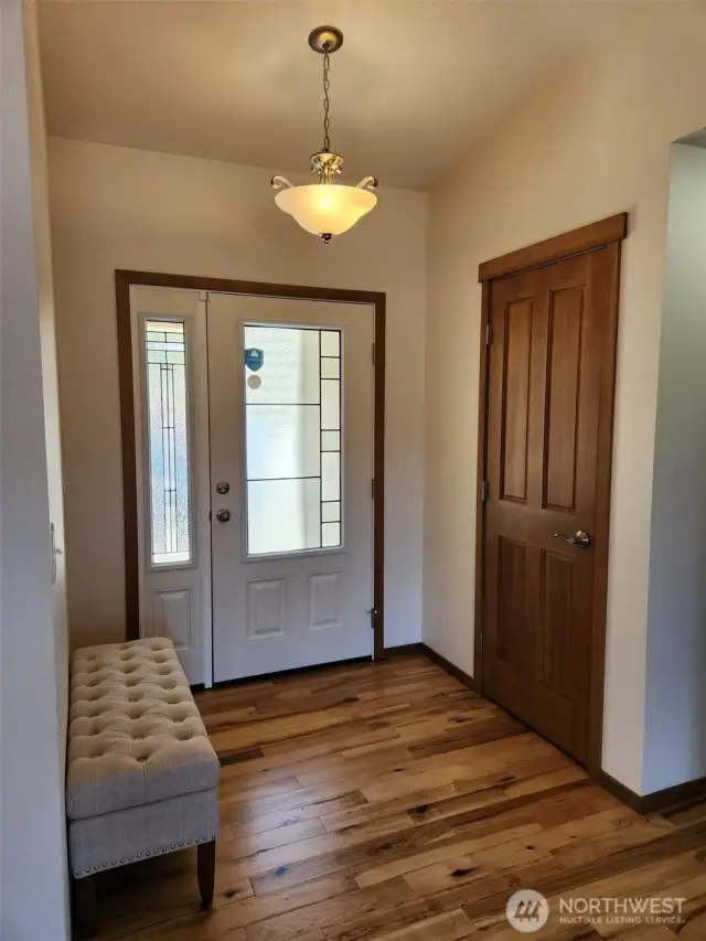 Gorgeous Entry