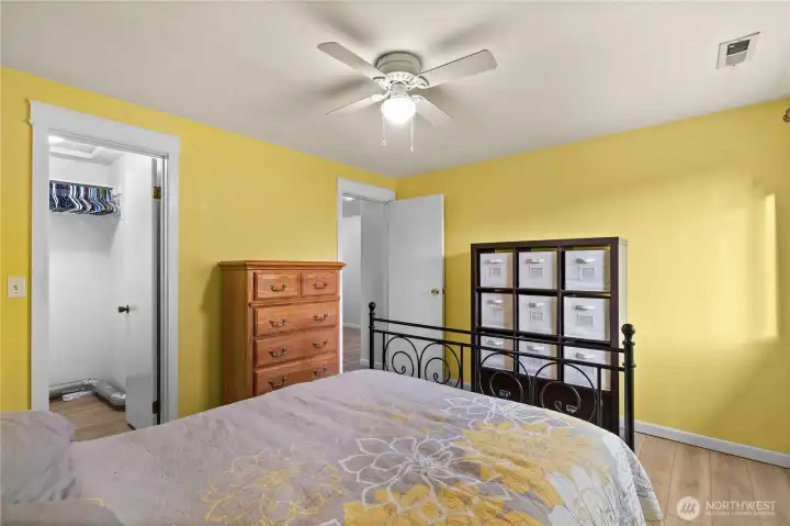Main bedroom with walk-in closet