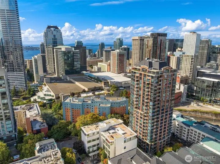 The Talisman is located in the heart of the city