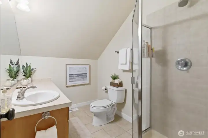 Upstairs bathroom