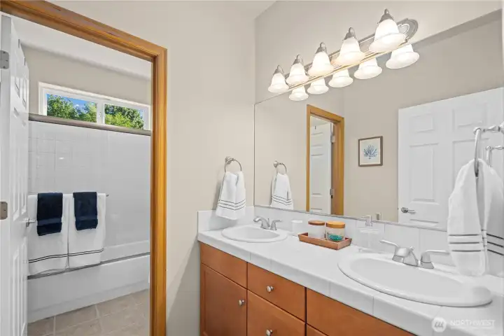 Guest Bath w/ Heated Tile, Dual Vanity~