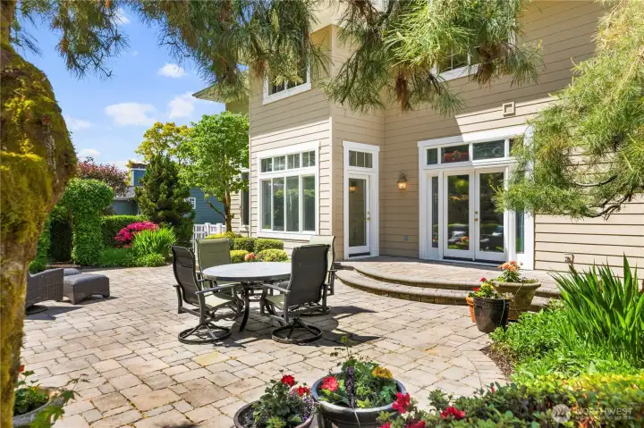 French doors from dining room open out on to the patio. French doors from dining room open out on to the patio.