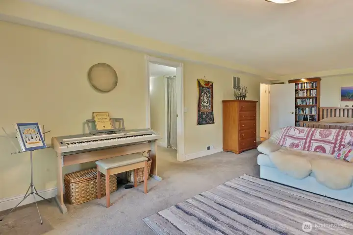 Another view of the lower level suite.
