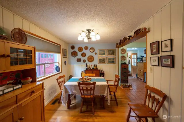 Formal Dining Room with Oak Hardwood Floors