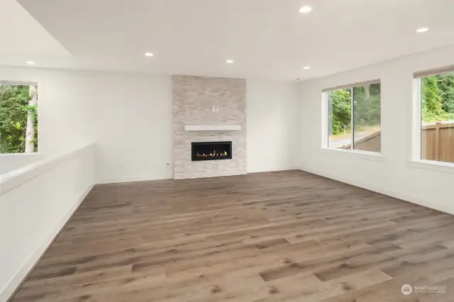 Greatroom with gas fireplace