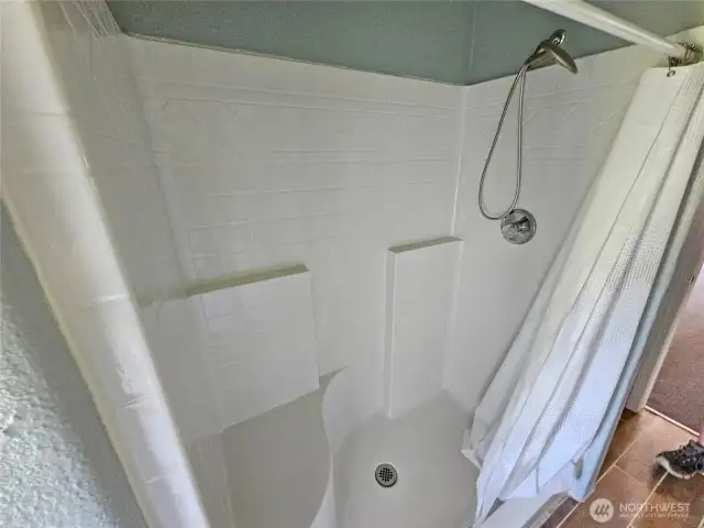 Shower in the shop