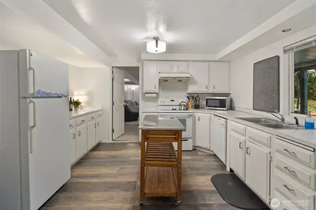 MIL Kitchen