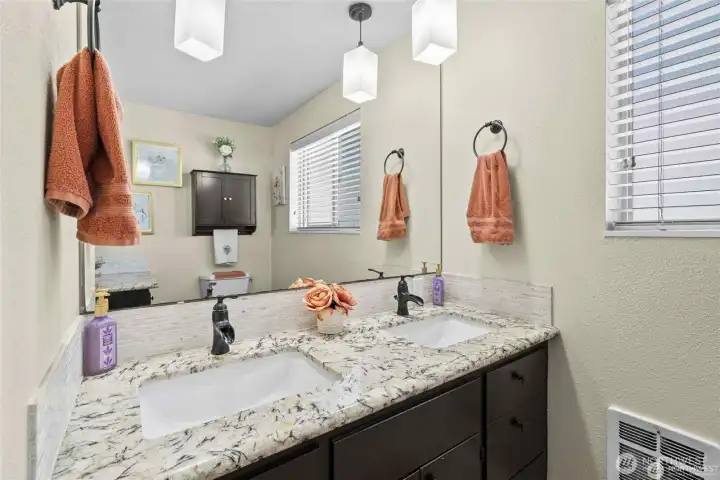 Full bath in main house