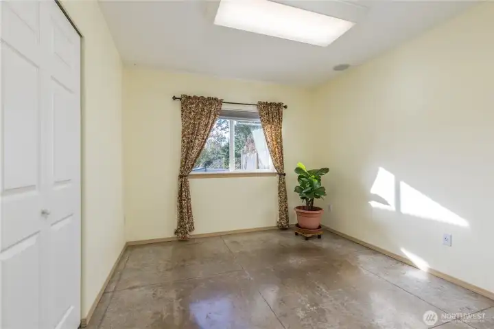 Fourth bedroom