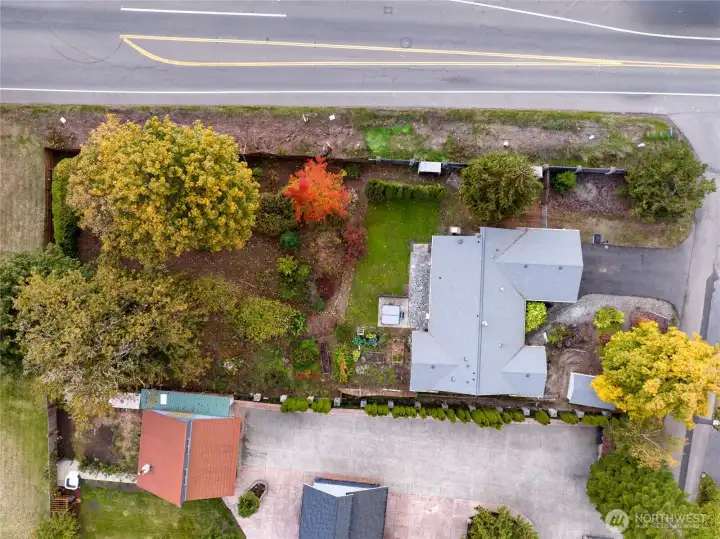 Over half an acre with ADU development potential in the back! Buyer to verify feasibility.