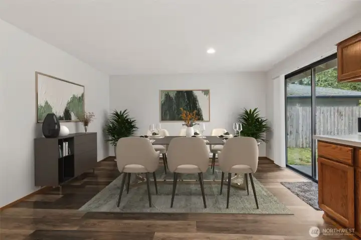 Dining Area *virtually staged*