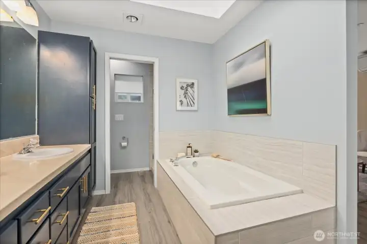 Separate shower and soaking tub