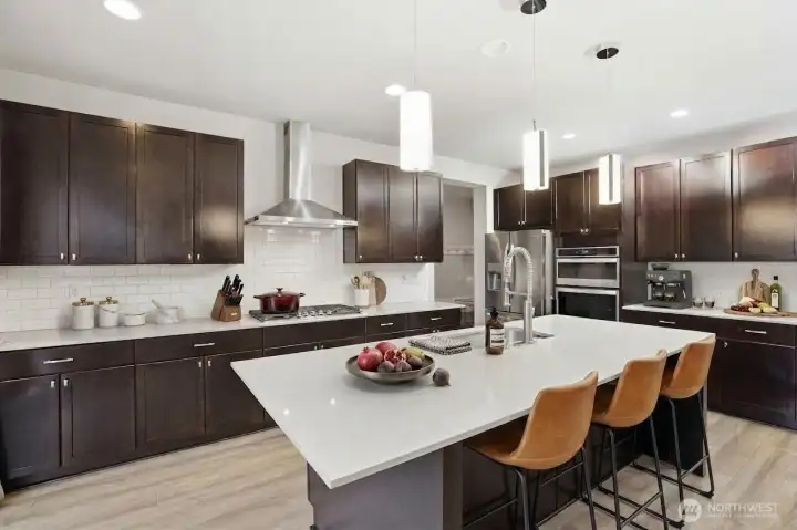 Massive kitchen will inspire you to get cooking! (digitally staged)