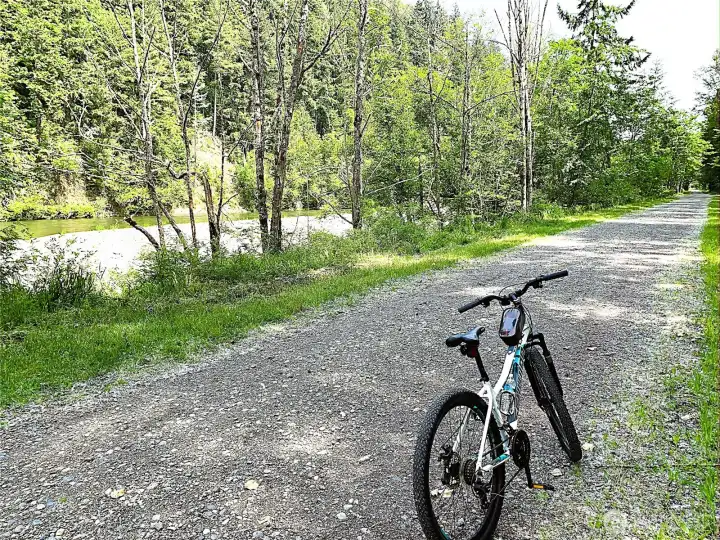 Carbon River Walking & Biking trail along accessed through Rivers Edge