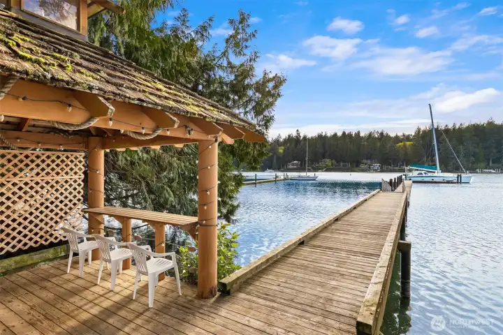 The perfect spot to arrive and return from a day on the water!