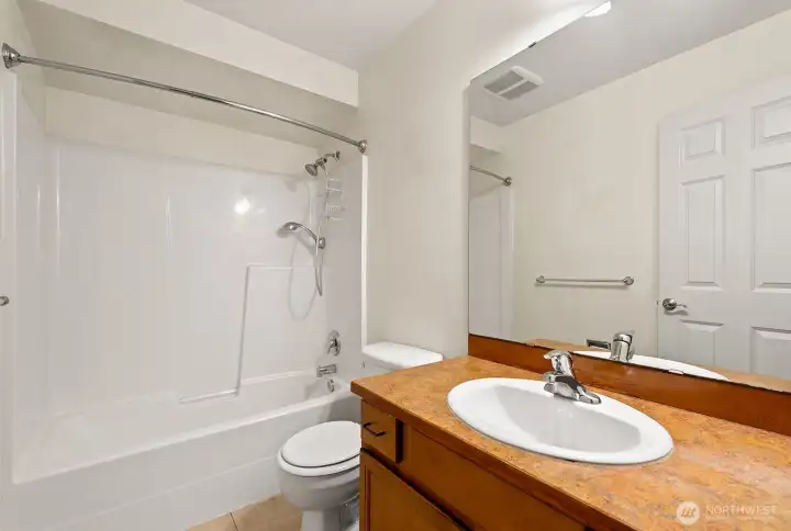 Full bathroom on upper level.