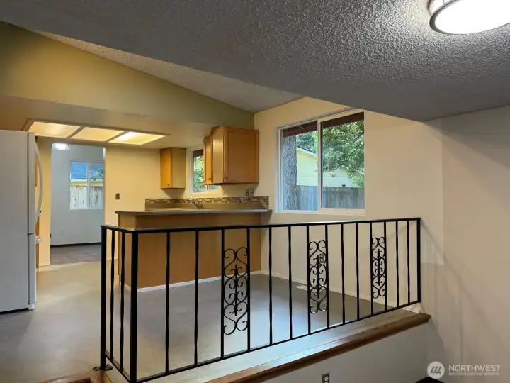 A skylight illuminates the perfect amount of space for casual dining. A skylight illuminates the perfect amount of space for casual dining.