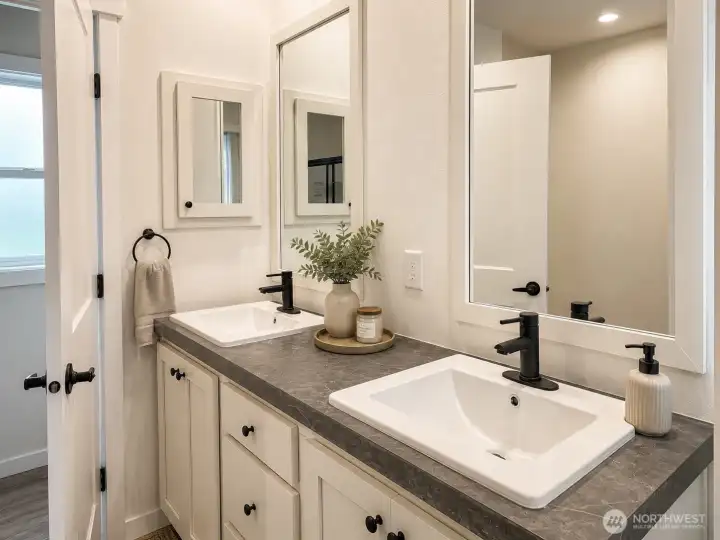 Primary Bathroom *AI Staging* Primary Bathroom *AI Staging*