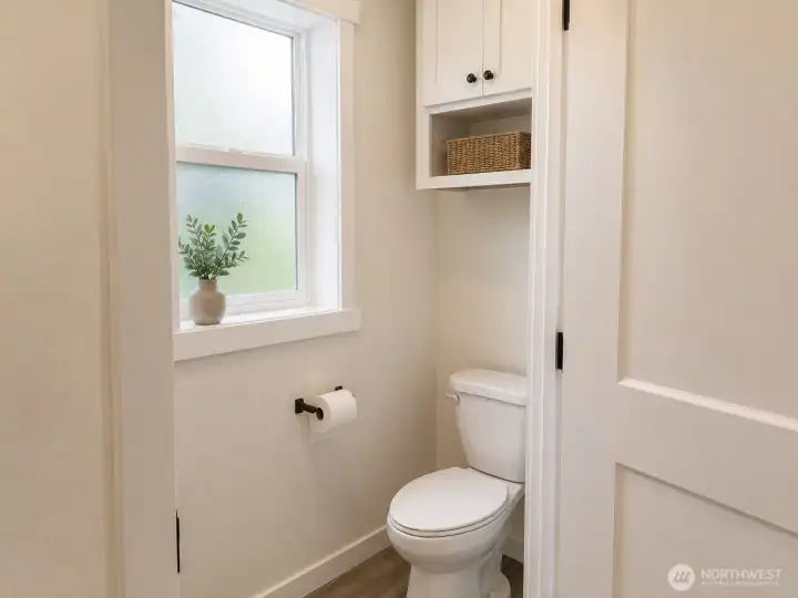 Primary Bathroom *AI Staging* Primary Bathroom *AI Staging*