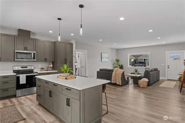 Kitchen/Living Room