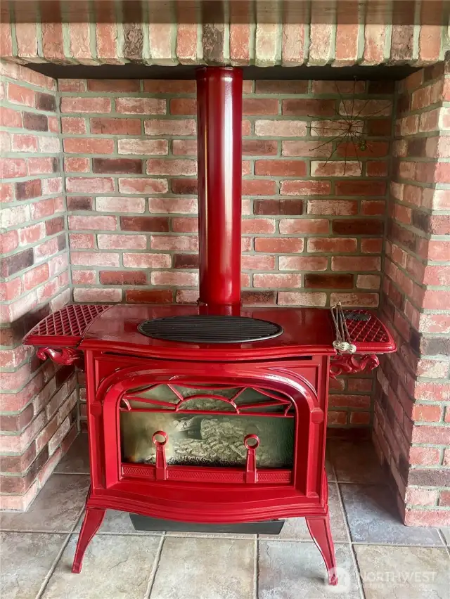 Gorgeous propane stove in living room