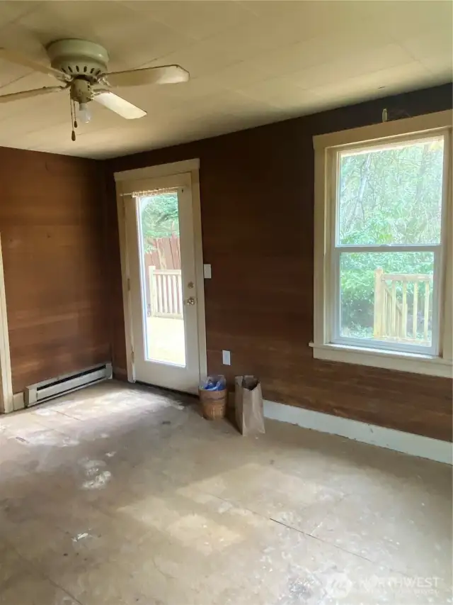 Entrance from front deck that faces South.