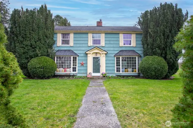 Welcome to this charming farmhouse on 10.42 acres in the Meridian community!