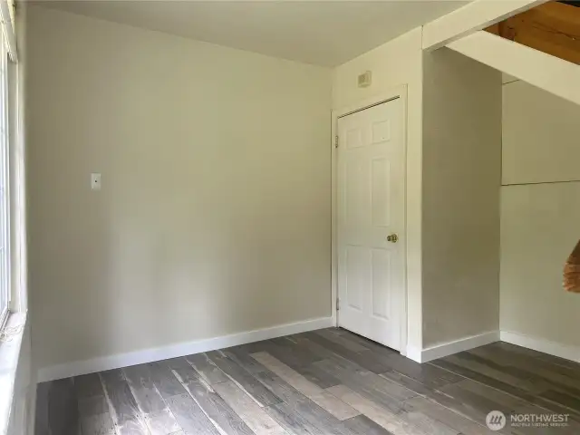 Extra room on main floor .