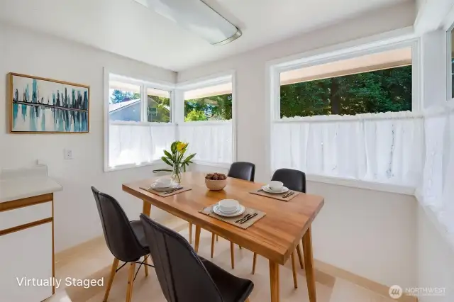 Kitchen Nook  (Virtually Staged)