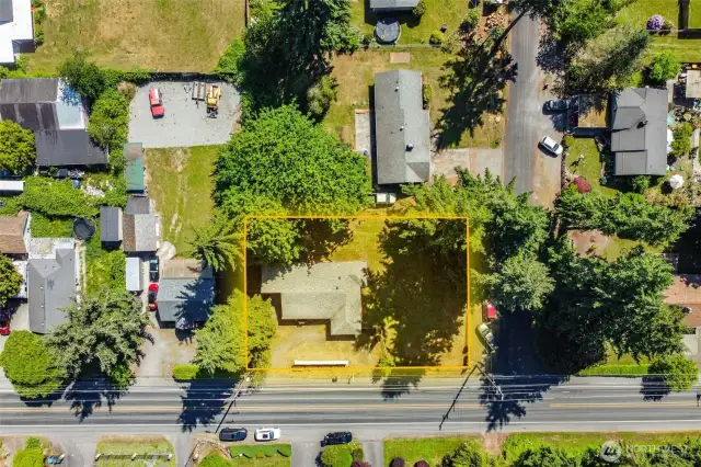 1/3 Acre CORNER Lot!