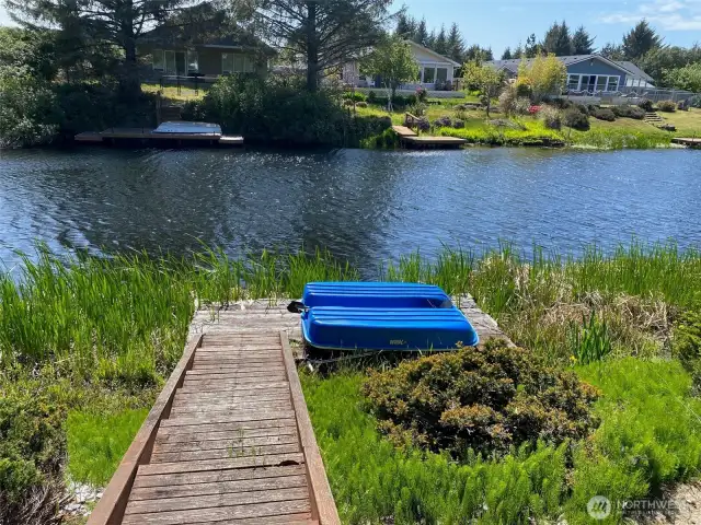 Dock, pedal boat stays