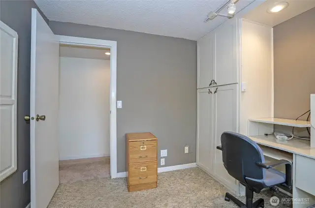 Another view of 3rd room
